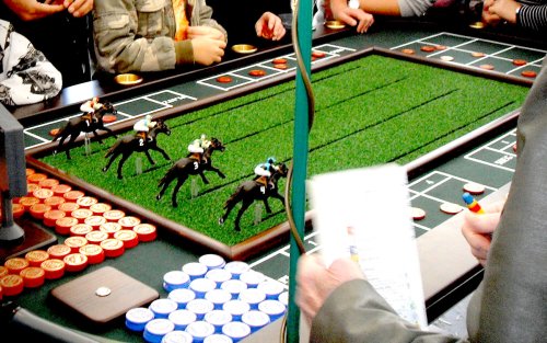 Jockey Derby Pferderennbahn Spieltisch